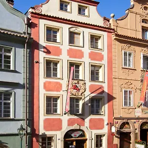 Red Lion Hotel Prague