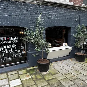 Nine-t-teen Bed And Boutique Couette-café Amsterdam